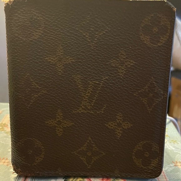 Louis Vuitton Tan Leather Card Holder - Picture 1 of 8